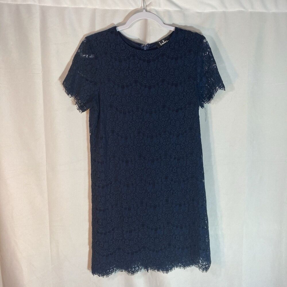 LULU'S blue lace overlay scallop hem short sleeve shift dress L